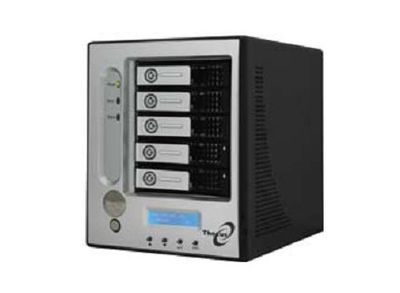 宏普科技i5500 iSCSI磁盘阵列服务器登场
